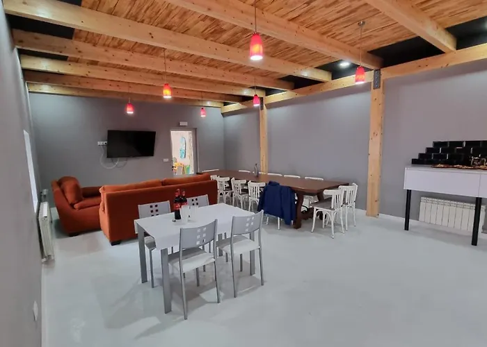 Casa Rural Albino Casal * Valoria la Buena